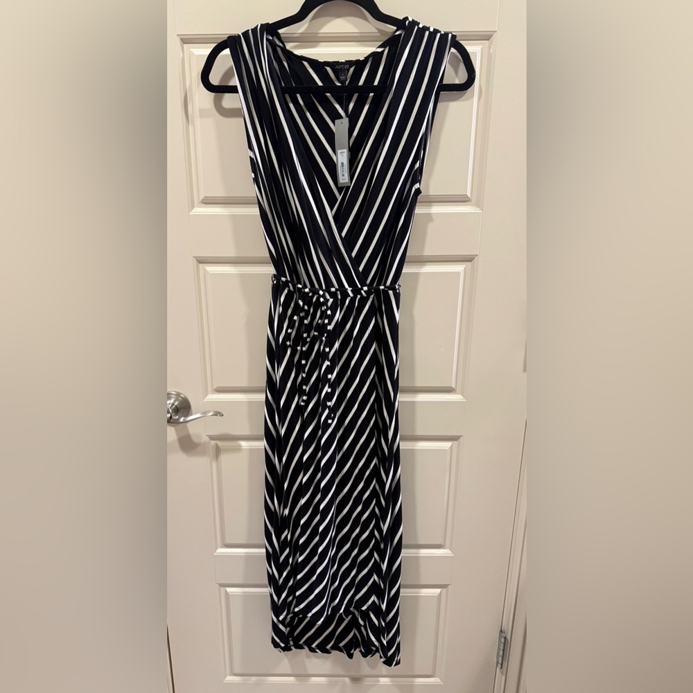 Apt 9 Black White Striped Wrap Dress Large NEW Midi Elastic Waist Tie Belt